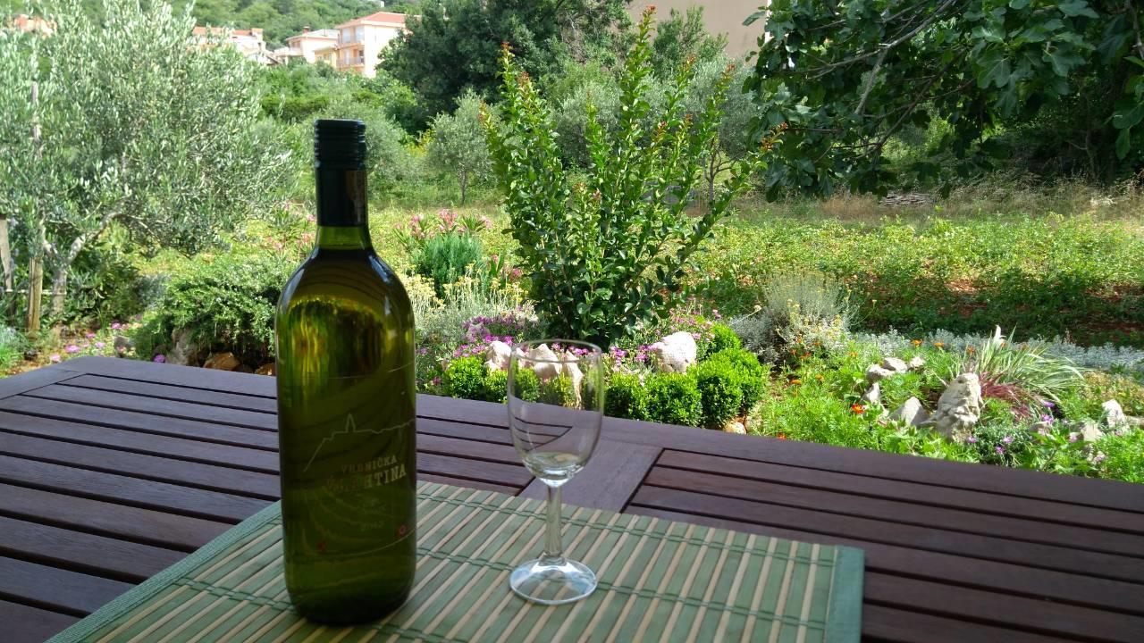 Megi1 Apartman Vrbnik Kültér fotó